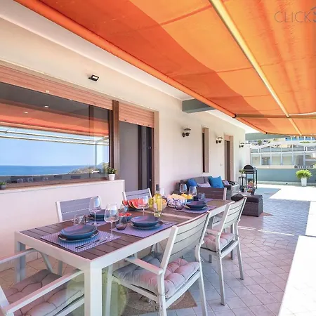 Apartmán Alghero On The Sea With Large Verandas, 2 Bikes, Large Verandas For Max 8 People Alghero