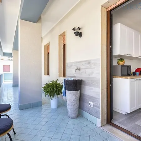 Apartmán Alghero On The Sea With Large Verandas, 2 Bikes, Large Verandas For Max 8 People Alghero