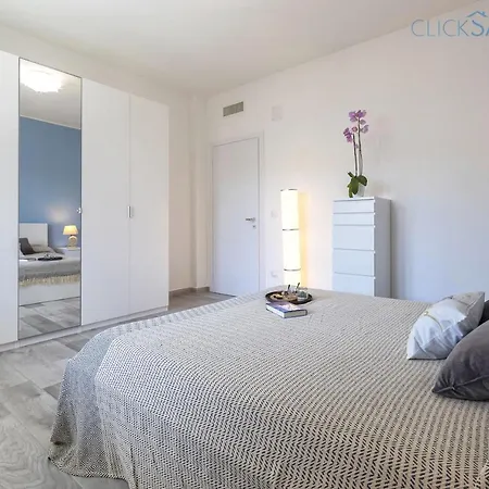 Alghero On The Sea With Large Verandas, 2 Bikes, Large Verandas For Max 8 People * Alghero