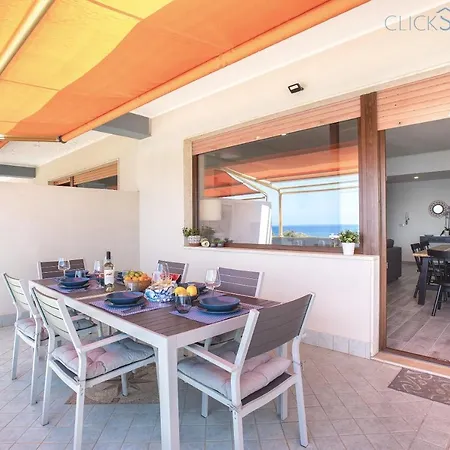 Alghero On The Sea With Large Verandas, 2 Bikes, Large Verandas For Max 8 People * Alghero