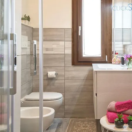 Apartmán Alghero On The Sea With Large Verandas, 2 Bikes, Large Verandas For Max 8 People Alghero